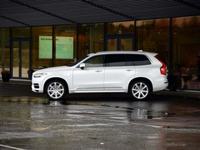 沃尔沃XC90 T8最新报价及全面解析